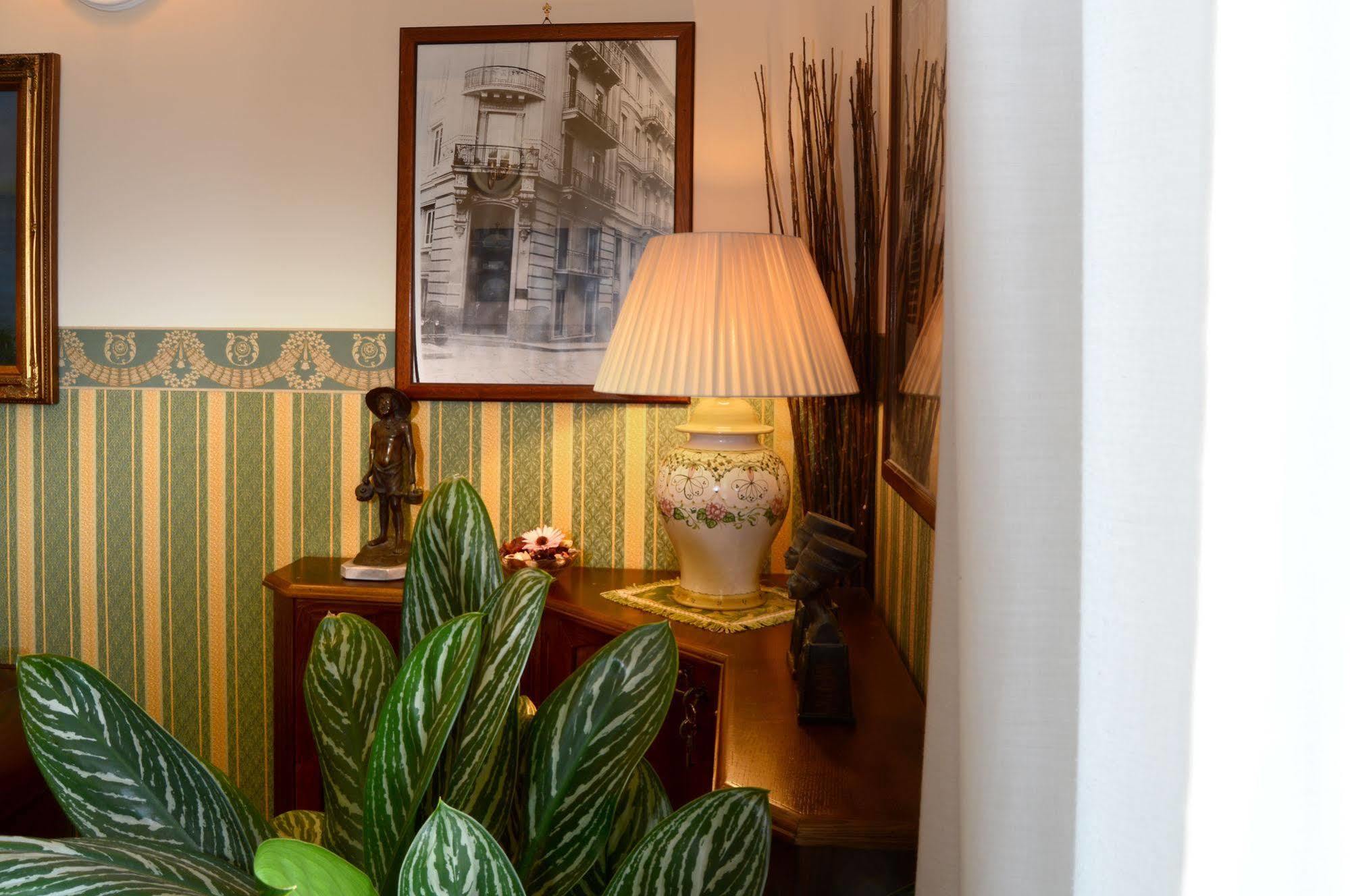 Pinto-Storey Hotel Napoli Ngoại thất bức ảnh